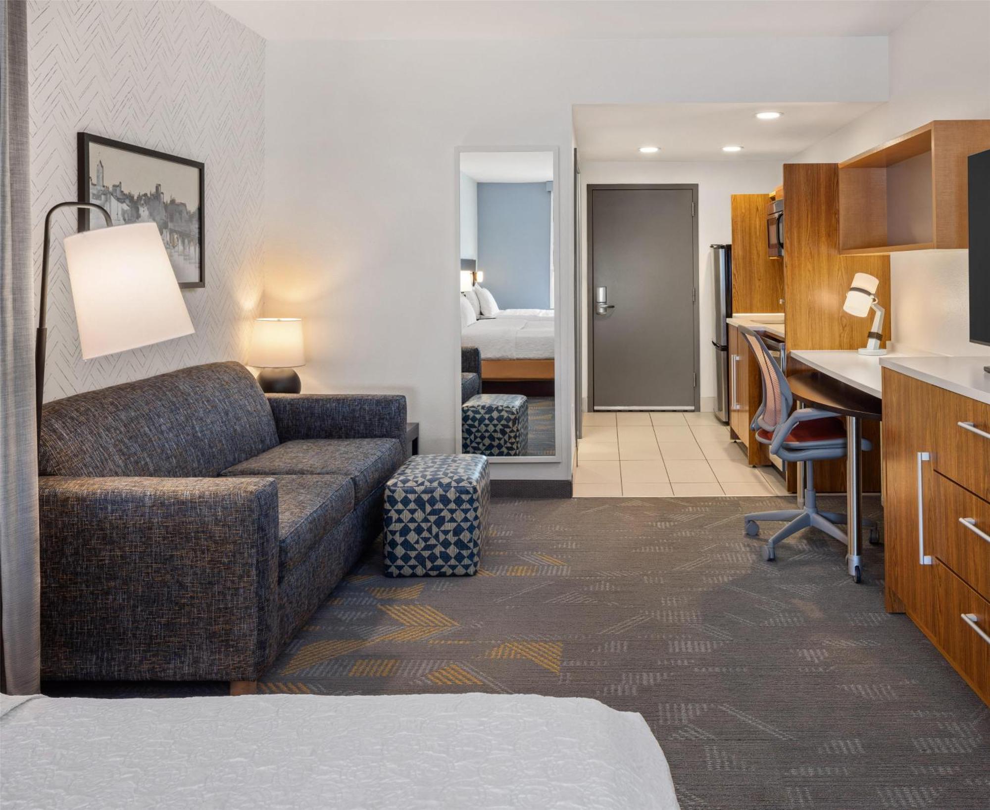 Home2 By Hilton Minneapolis Hotel 3*